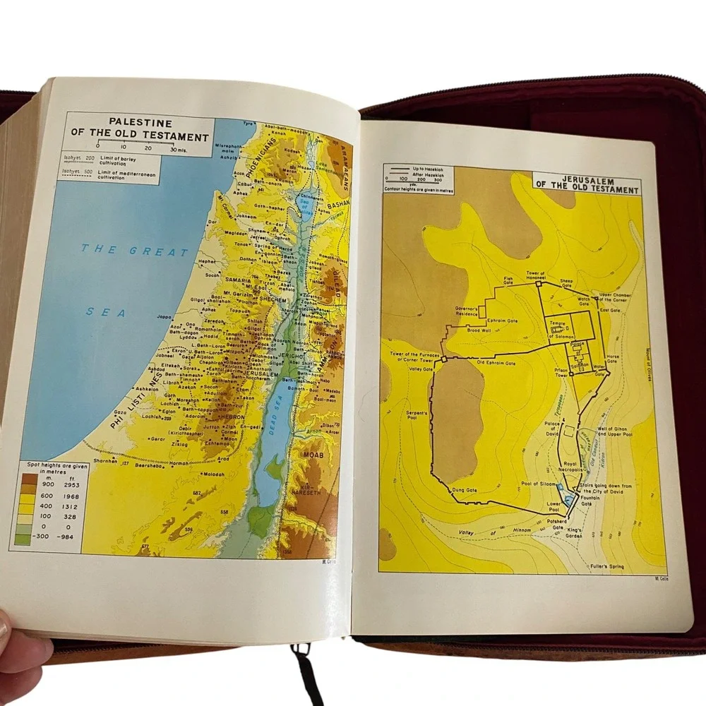 Vintage 1966 The Jerusalem Bible Doubleday Hardcover with Leather Zippered Case